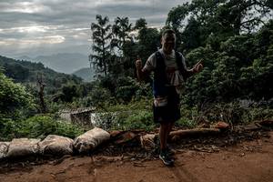 BIB: 
                            <button type="button" onclick="openModal(22792048)" class="btn btn-primary btn-sm float-right btn-popup" data-toggle="modal" data-target=".modal-high-quality">
                        <i class="fas fa-shopping-cart"></i> Add to Cart
                    </button>
                                            <button type="button" onclick="isThisMe(22792048, true)" class="btn btn-success btn-sm float-right btn-popup btn-isme hidden" data-toggle="tooltip" data-placement="bottom" title="นี่คือรูปของคุณใช่ไหม คลิกที่นี่เพื่อเอาเข้าอัลบั้ม">
                        <i class="fas fa-plus"></i> Add to album
                    </button>
                    <button type="button" onclick="isThisMe(22792048, false)" class="btn btn-warning btn-sm float-right btn-popup btn-isnotme hidden">
                        <i class="fas fa-ban"></i> Remove from album
                    </button>